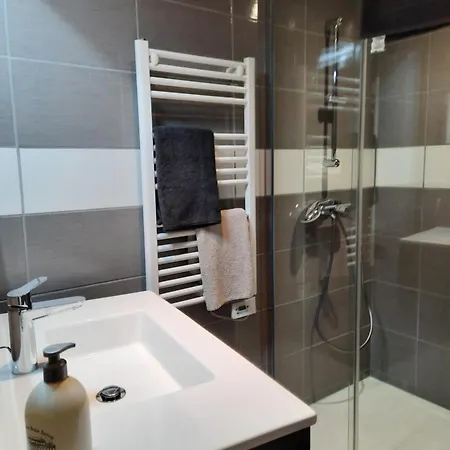 Cosy Et Moderne * Gannat